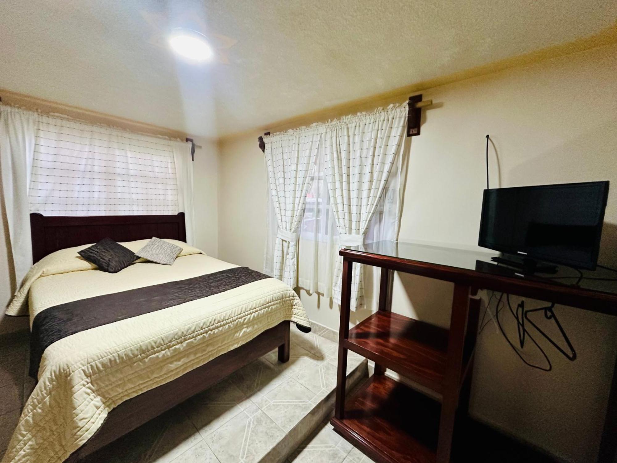 Hotel Monarca Tlalpujahua de Rayón Zewnętrze zdjęcie